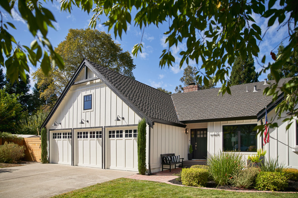 1-Transitional-Farmhouse Transitional Farmhouse exterior
