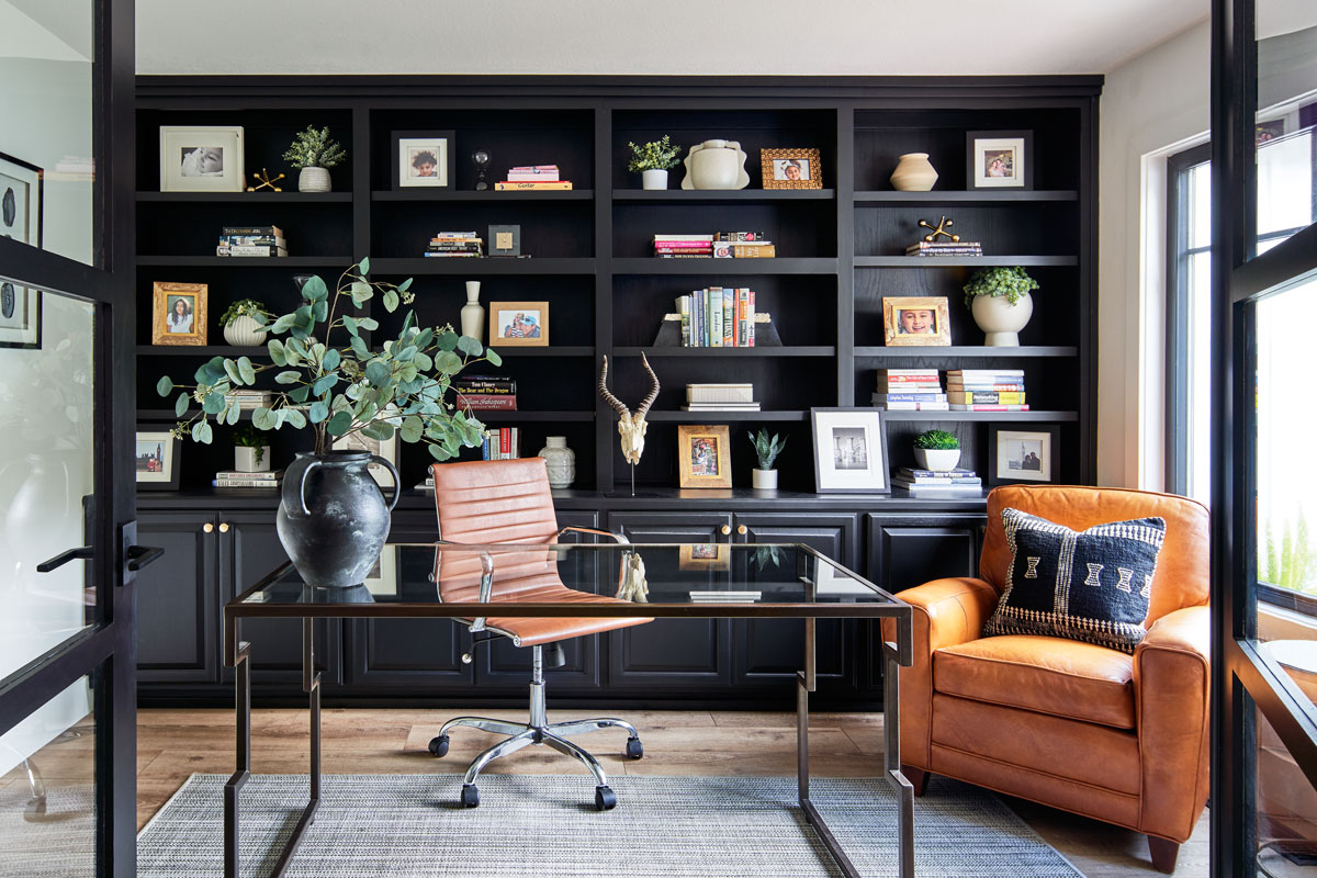 6-Transitional-Farmhouse Transitional Farmhouse office