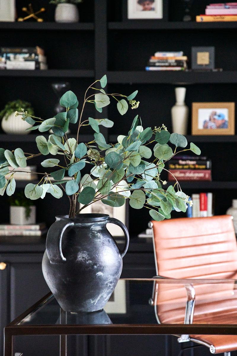 7-Transitional-Farmhouse Transitional Farmhouse office details