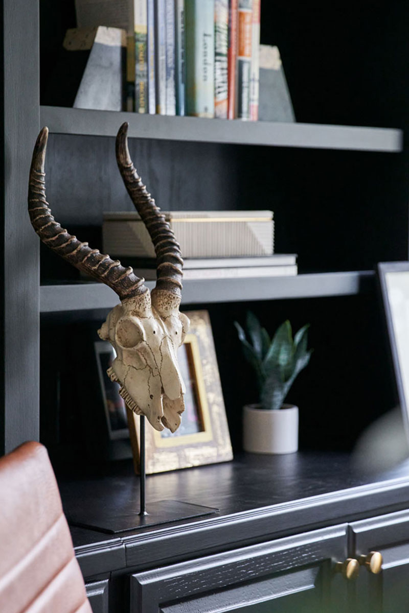 8-Transitional-Farmhouse Transitional Farmhouse office details
